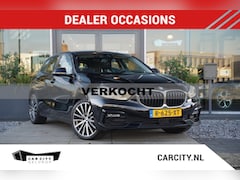 BMW 1-serie - 118i Introduction Edition / Ambient / Camera / HIFI / Leder / 18 inch / Stoelverwarming