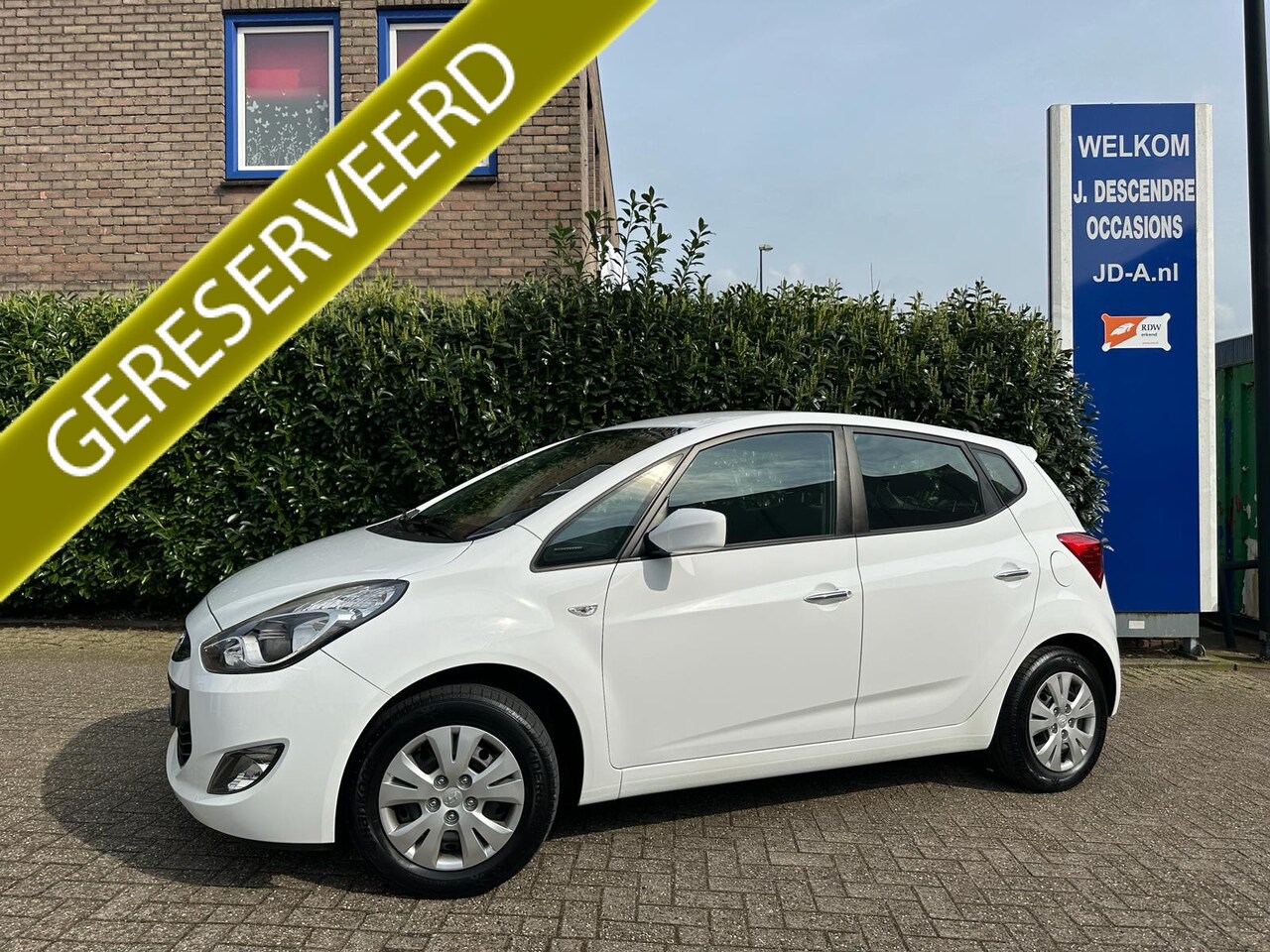 Hyundai ix20 - 1.4i Go! Airco, Stoelverw, Lmv, Pdc!!!! - AutoWereld.nl