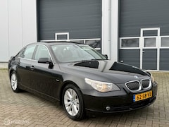 BMW 5-serie - 525i High Executive|LEER|AUTOMAAT|