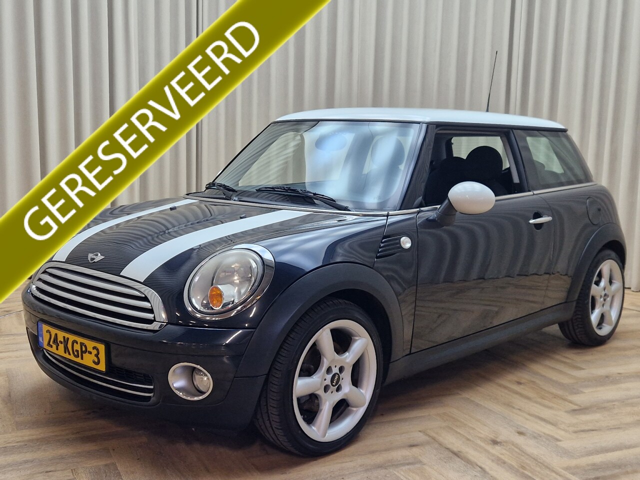 MINI Cooper - Mini 1.6 *Airconditioning* Elektrisch Pakket / 15'' LMV - AutoWereld.nl