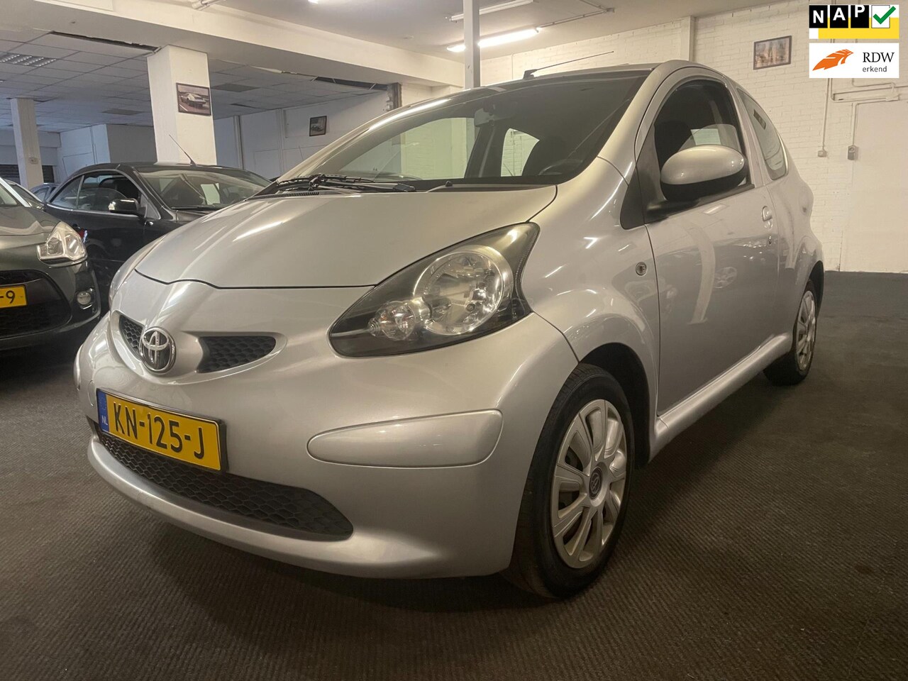 Toyota Aygo - 1.0-12V Ambiance/Airco/elec ramen/Apk nieuw - AutoWereld.nl