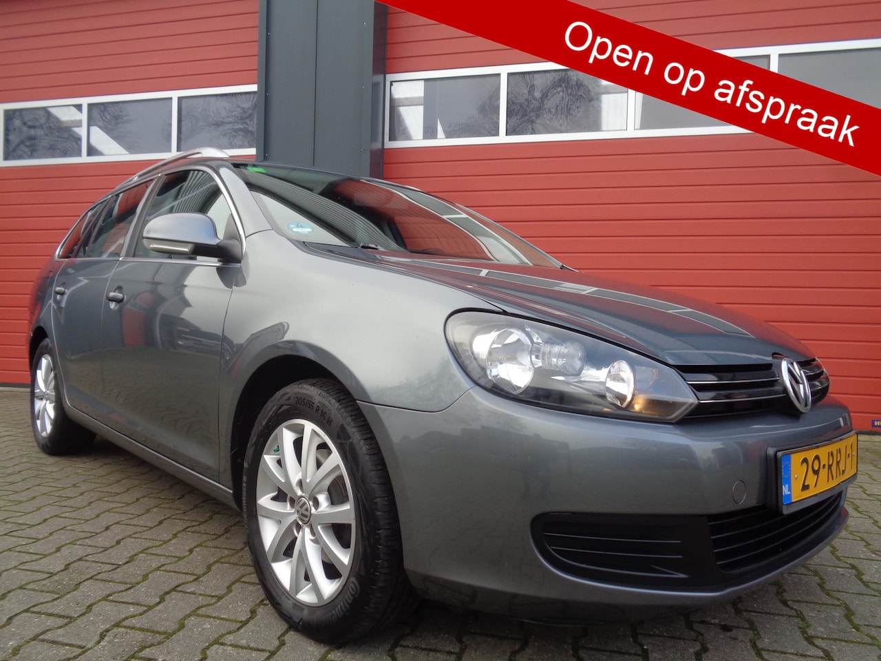 Volkswagen Golf Variant - 1.6 TDI Comfortline BlueMotion 105PK Clima Cruise LMV Trekhaak 1E-Eigenaar NL-Auto - AutoWereld.nl