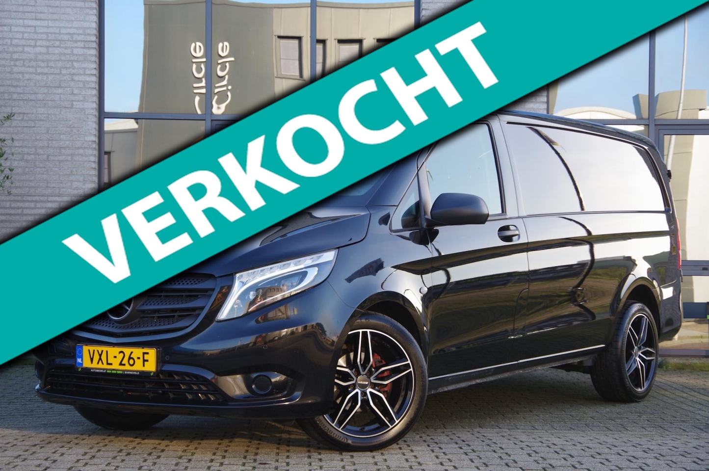 Mercedes-Benz Vito - 116 CDI L2 AUT. LED, LEDER, TREKHAAK, CAMERA, NAVI, CRUISE, AIRCO, PDC, - AutoWereld.nl