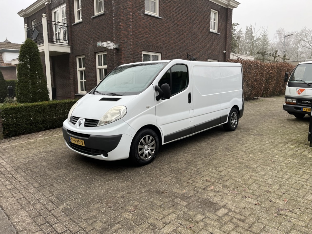 Renault Trafic - 2.5 dCi T29 L2H1 2.5 dCi T29 L2H1 - AutoWereld.nl