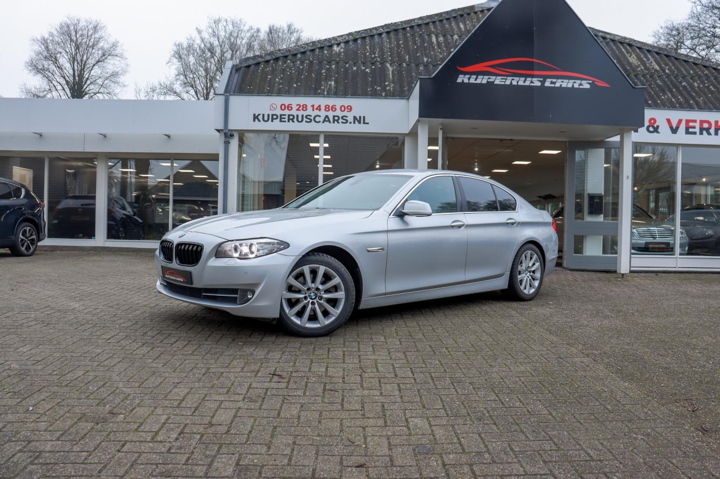 BMW 5-serie - 523i High Executive NAP/Navi/Xenon/Leder/LCI koplamp - AutoWereld.nl