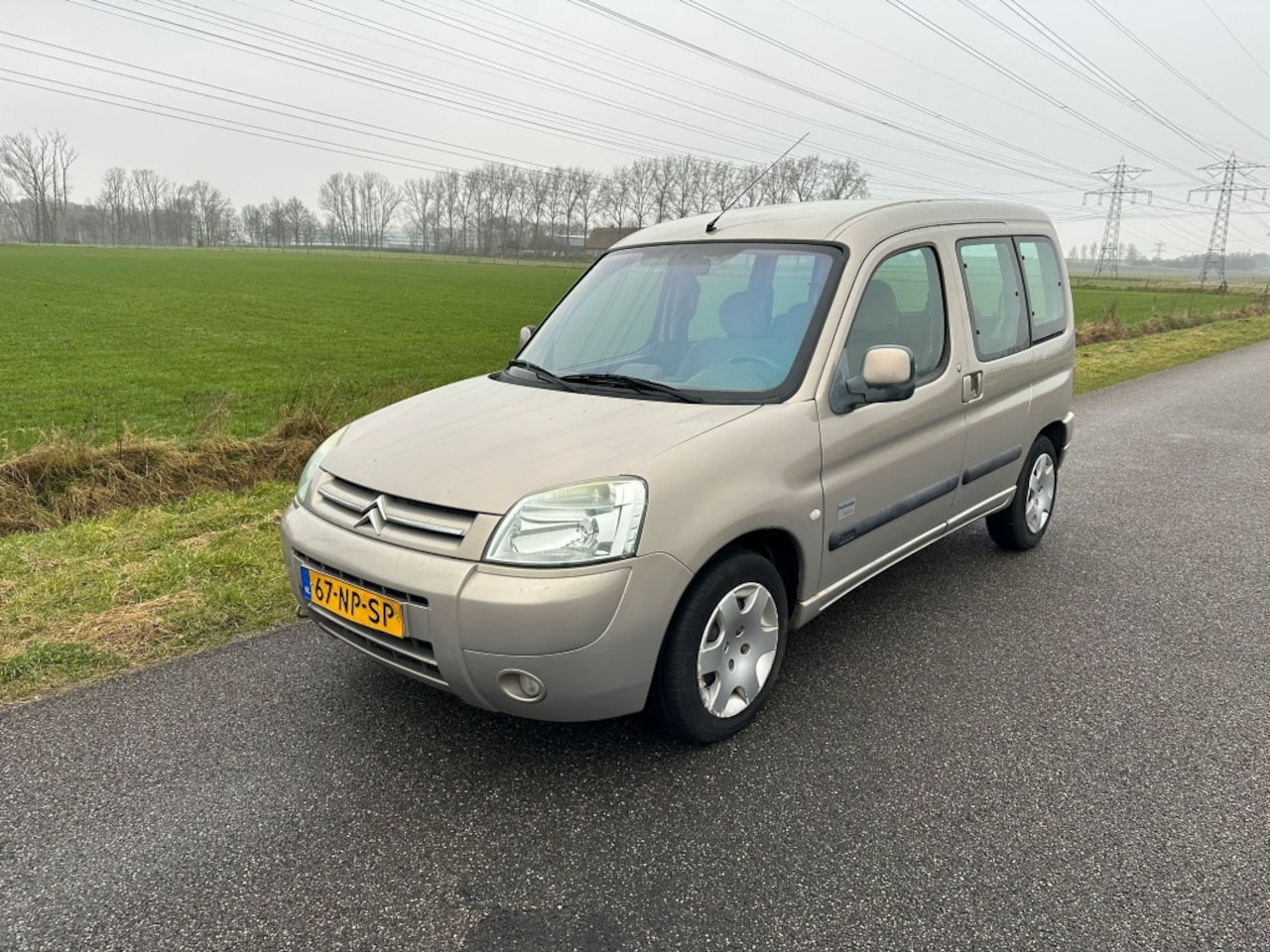 Citroën Berlingo - 1.6i Multis.Pet.Par. AIRCO ! - AutoWereld.nl