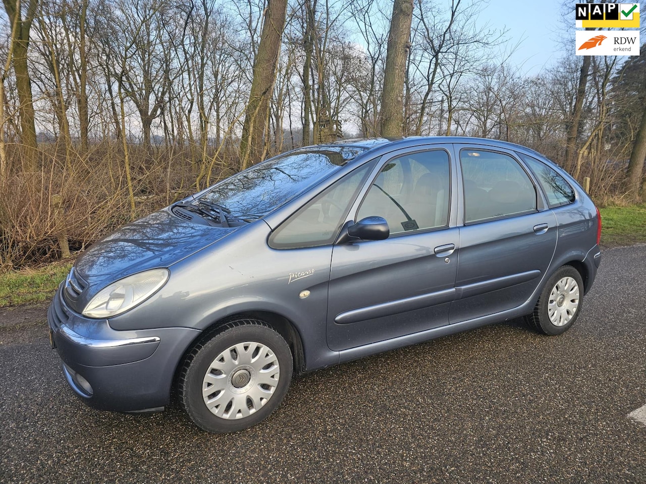 Citroën Xsara Picasso - 2.0i-16V Attraction 2.0i-16V Attraction - AutoWereld.nl