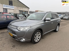 Mitsubishi Outlander - 2.0 PHEV Instyle+ Automaat Bj:2013 NAP