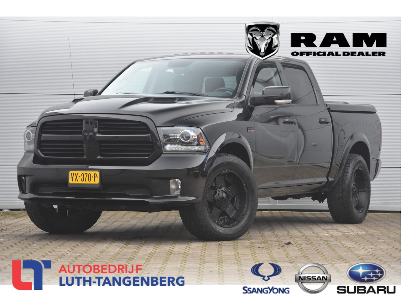 Dodge Ram 1500 - 5.7 V8 4x4 Crew Cab 5'7 Sport 5.7 V8 4x4 Crew Cab 5'7 Sport - AutoWereld.nl