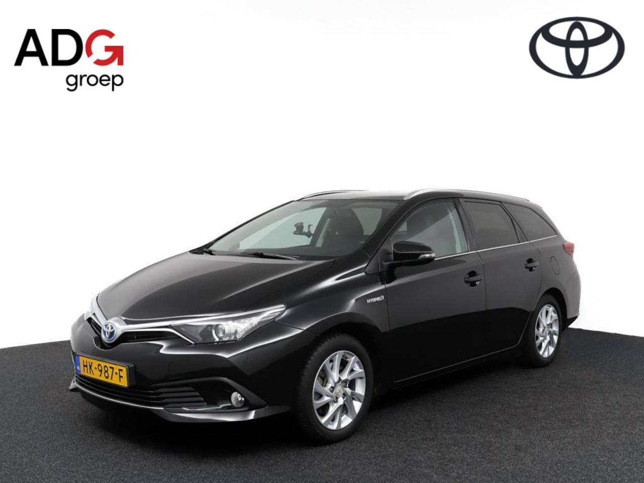 Toyota Auris - 1.8 Hybrid Dynamic | Panoramadak | Trekhaak | Navigatie | - AutoWereld.nl