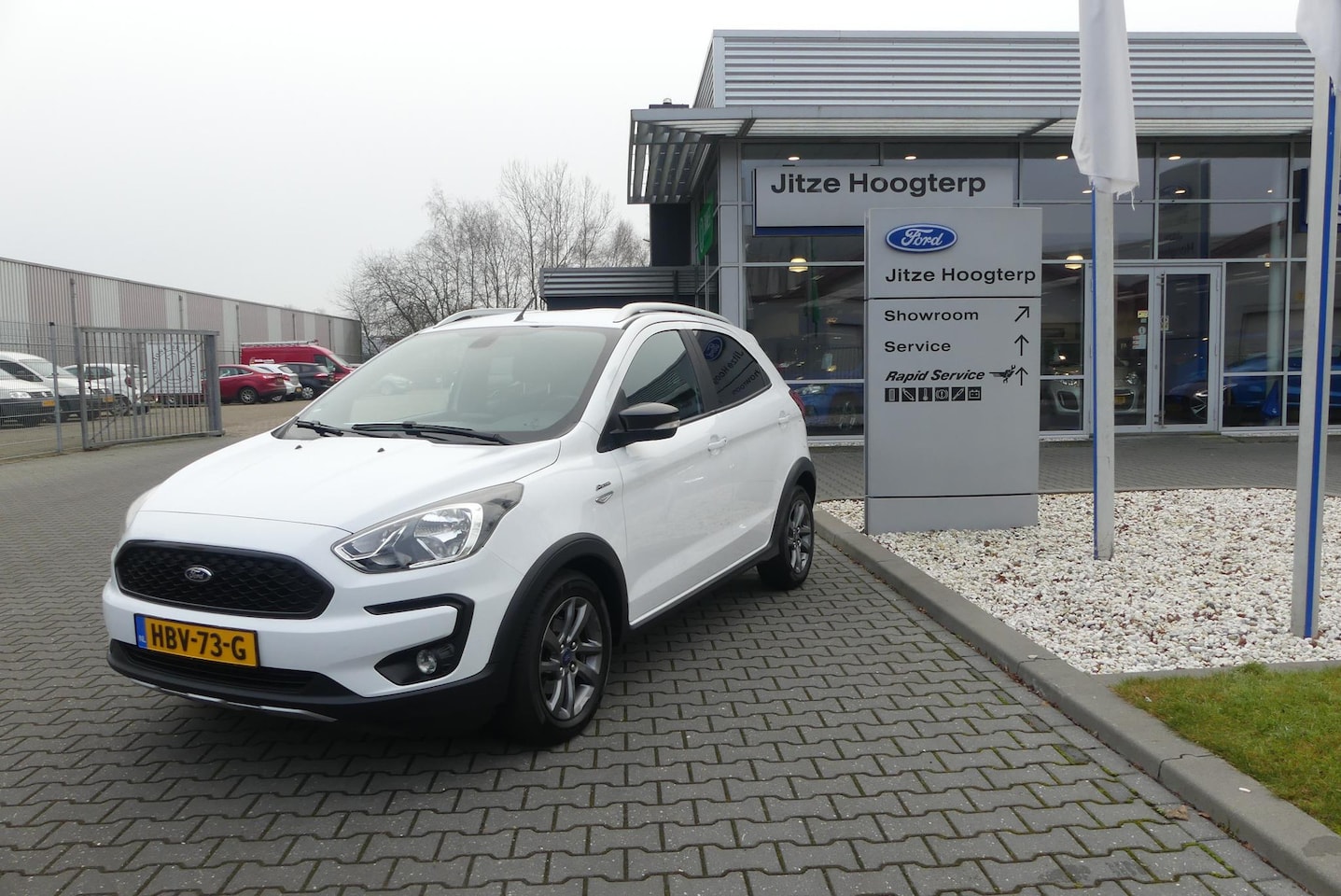 Ford Ka - 1.2 Active APPLE CARPLAY.AIRCO.CRUISE.D RIEM VERVANGEN. - AutoWereld.nl