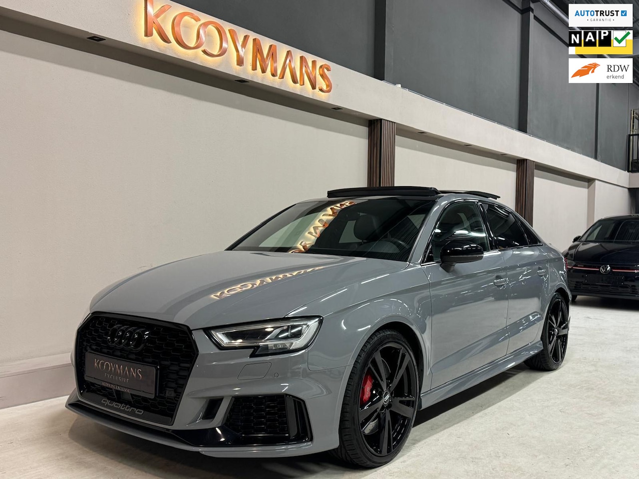 Audi A3 Limousine - 2.5 TFSI RS 3 quattro NARDO/PANO/KEYLESS/LEDER/ALCANTARA/B&O/CAMERA/ACC/NIEUWSTAAT - AutoWereld.nl