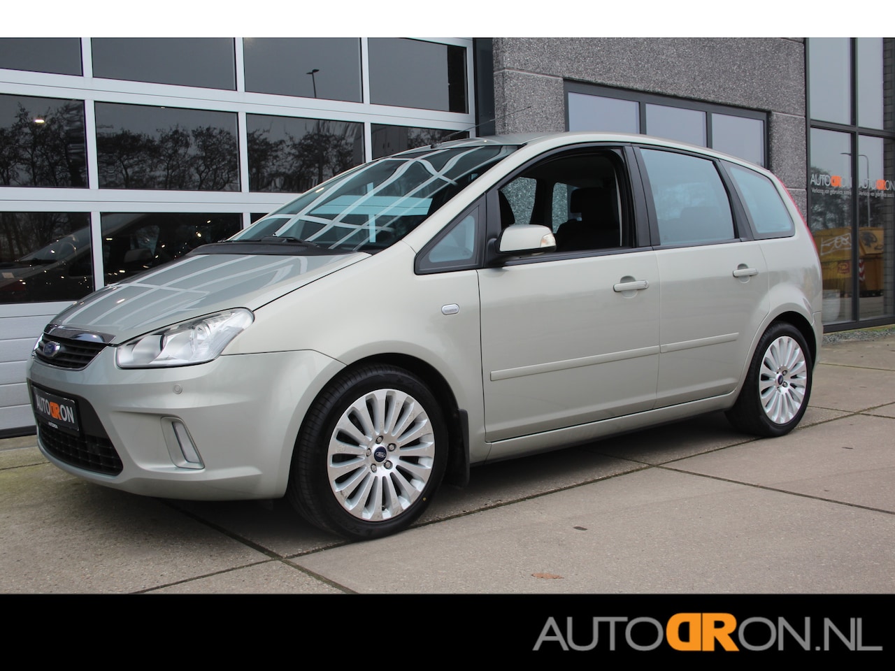 Ford C-Max - 2.0-16V Titanium Trekhaak, 17 Inch LM - AutoWereld.nl