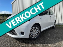 Toyota Aygo - 1.0 VVT-i 5-DEURS AIRCO EL RAM NAP APK DEALER OH