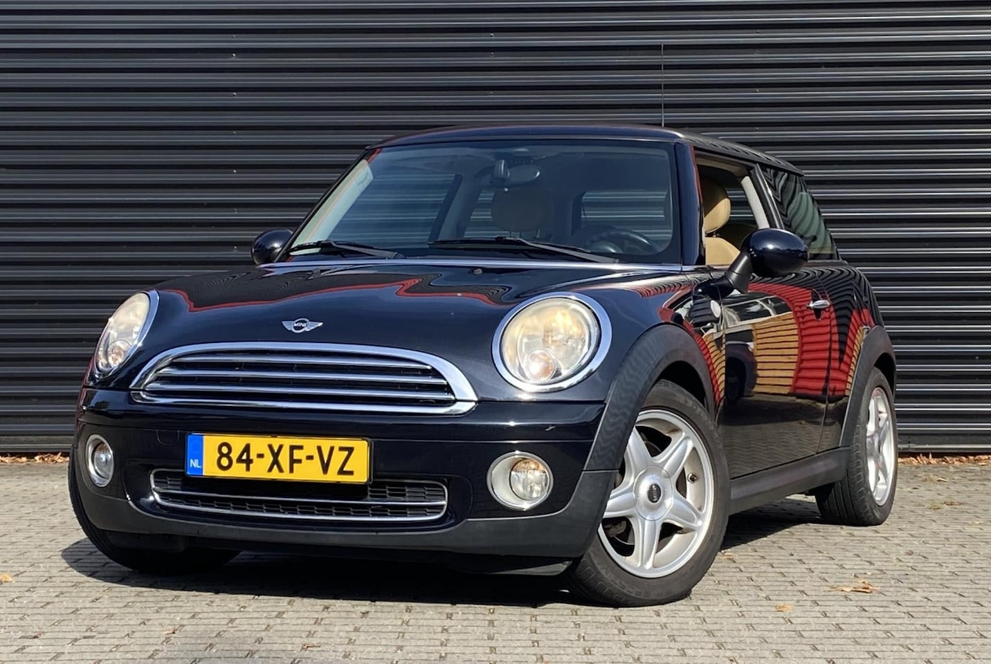 MINI Cooper - Mini 1.6 Chili | Airconditioning | Radio/CD | Lederen bekleding | 16'' Lichtmetalen velgen - AutoWereld.nl