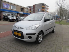 Hyundai i10 - 1.1I Airco 65.640 km NAP Dealer onderh