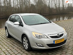 Opel Astra - 1.4 Turbo Business + 1e eigenaar dealer onderhouden airco cruis control cv op afs