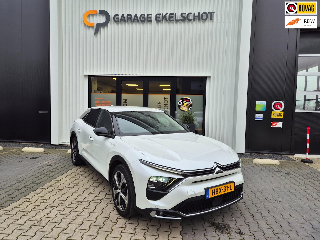 Citroën C5 X - 1.2 PureTech Automaat/Carplay/Camera - AutoWereld.nl