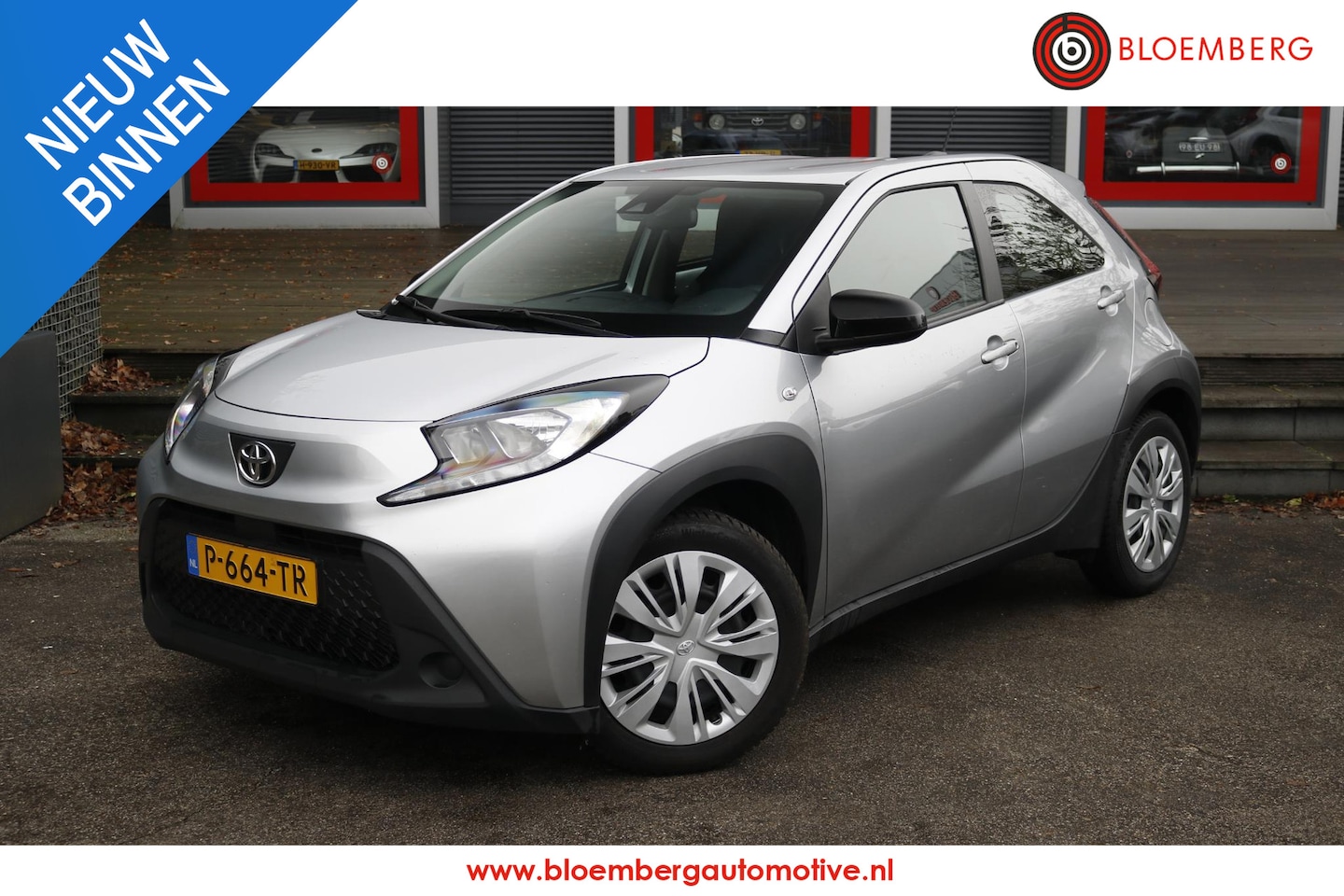 Toyota Aygo X - 1.0 VVT-i MT play 1.0 VVT-i MT Play - AutoWereld.nl