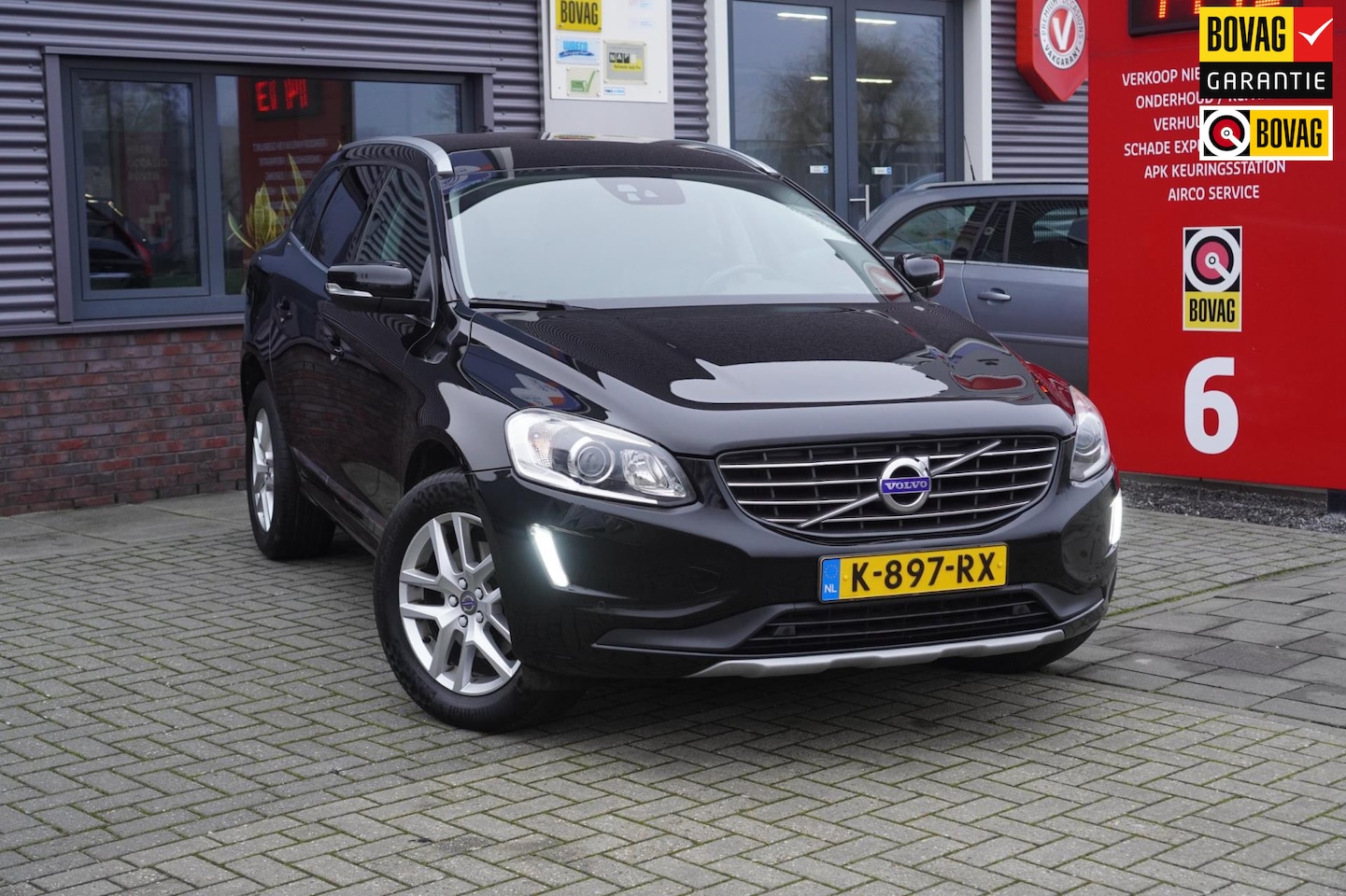 Volvo XC60 - 2.0 D3 FWD Polar 2.0 D3 FWD Polar+ - AutoWereld.nl