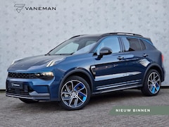 Lynk & Co 01 - 1.5 Automaat | Panoramadak | 360 Camera | Navi | Stuur-/Stoelverwarming | 19” Velgen | App