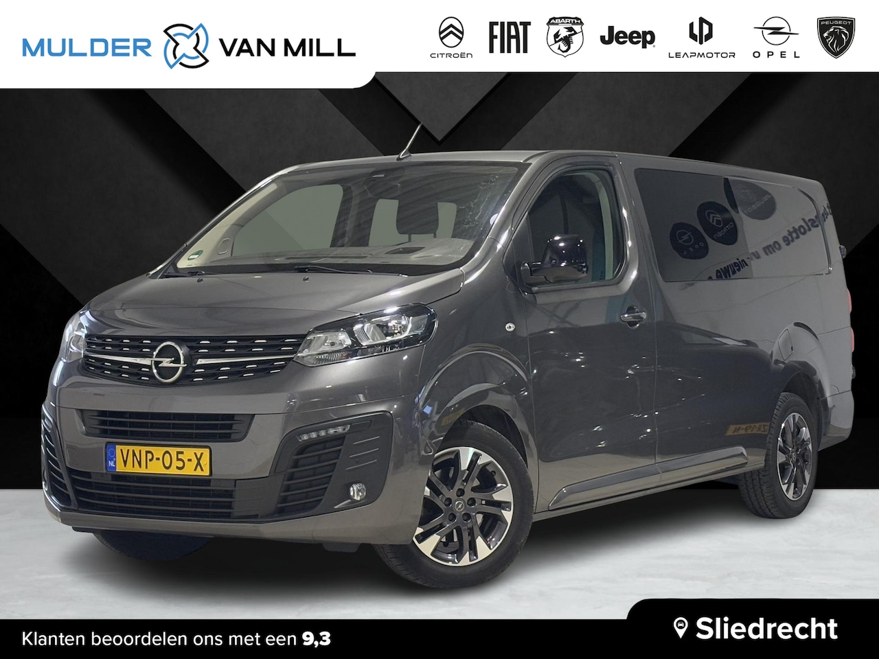 Opel Vivaro - 2.0 CDTI 177pk DC Innovation Automaat | KEYLESS | HEAD-UP | BETIMMERING | TREKHAAK | DUBBE - AutoWereld.nl