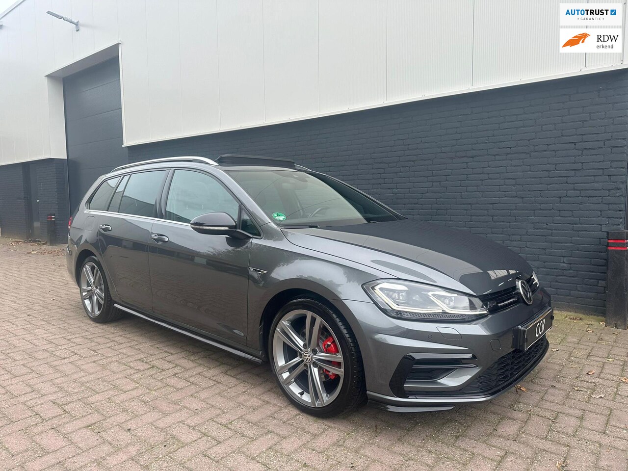 Volkswagen Golf Variant - 1.5 TSI DSG 2019 3X R-LINE PANO VIRTUAL TREKHAAK - AutoWereld.nl