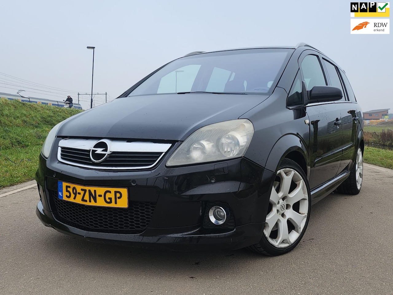 Opel Zafira - 2.0 T OPC | Recaro Leder | 241PK | 7-PERSOONS - AutoWereld.nl