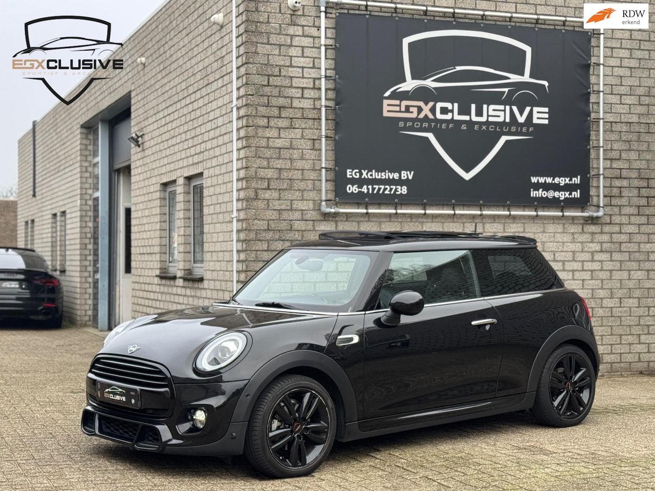 MINI Cooper - Mini 1.5 PANO/HARMON&KARDON/STOELVERWARMING/JCW PAKKET/EERSTE EIGENAAR! - AutoWereld.nl