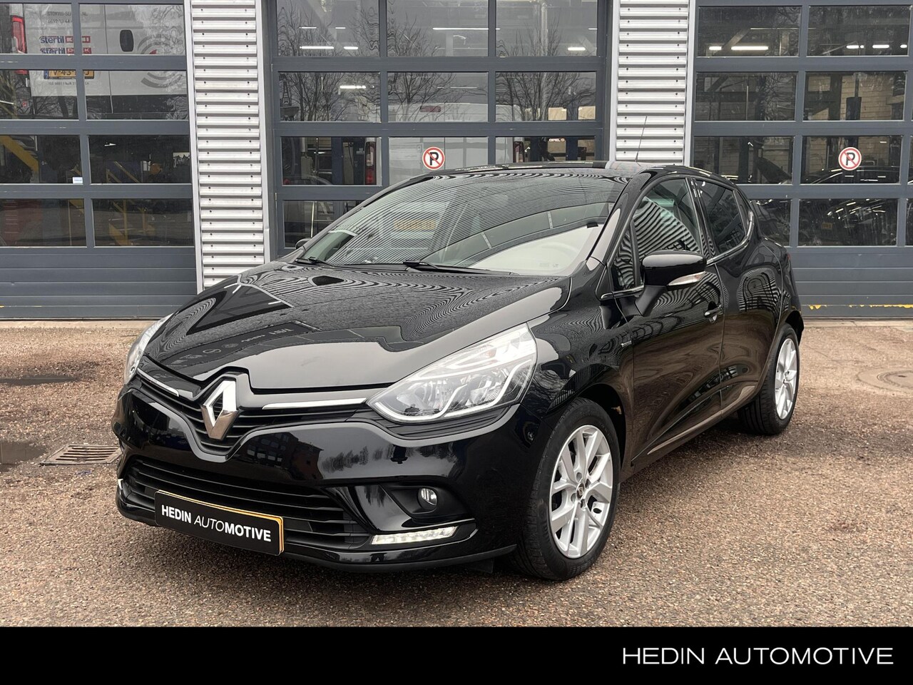 Renault Clio - 0.9 TCe Limited | Navigatie | Cruise | Airco | - AutoWereld.nl