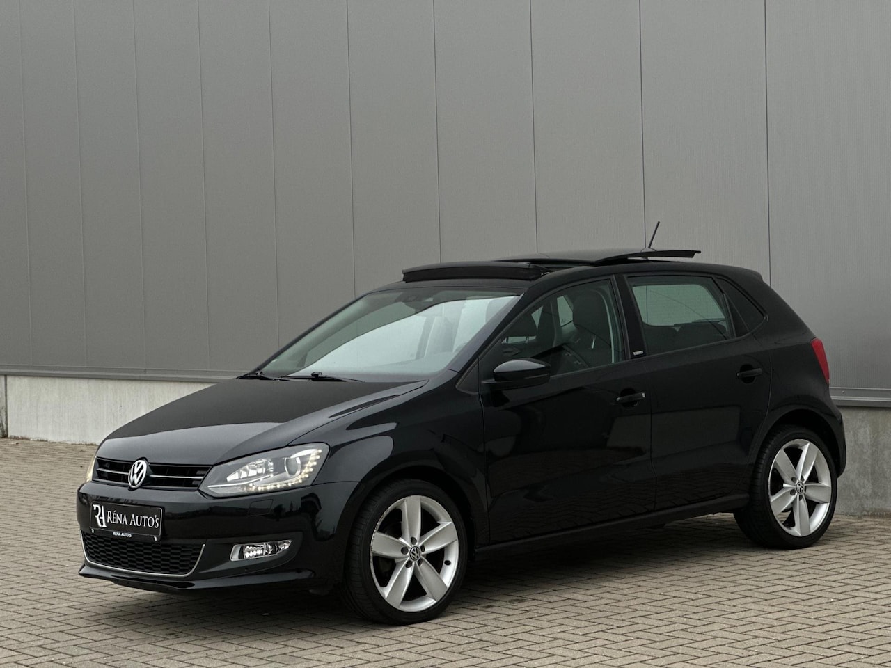 Volkswagen Polo - 1.2 TSI 1e eig | PANO | XENON | NW Apk | Stoelverwarming | - AutoWereld.nl