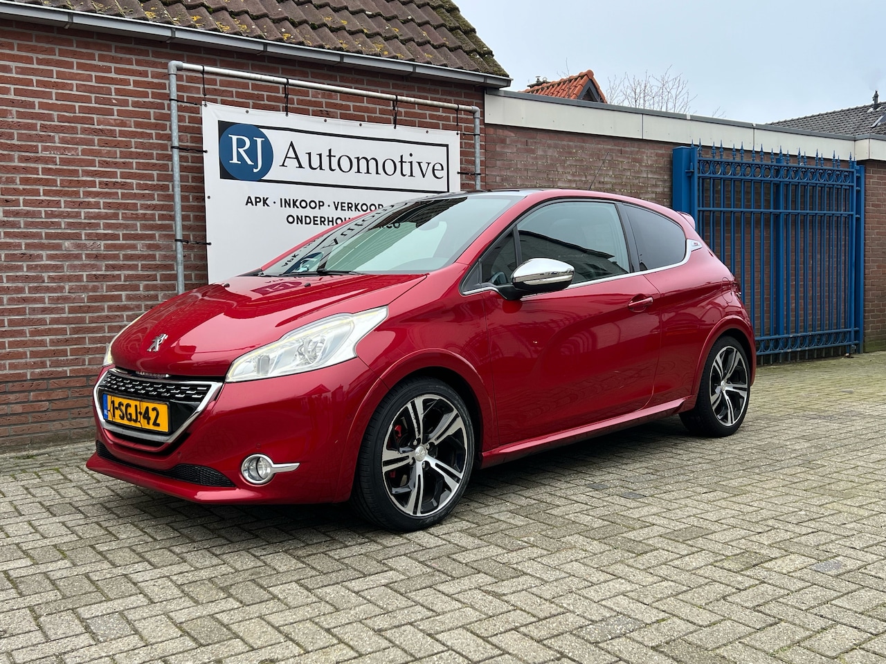 Peugeot 208 - 1.6 THP GTi NIEUWE APK/NAP/CLIMA - AutoWereld.nl