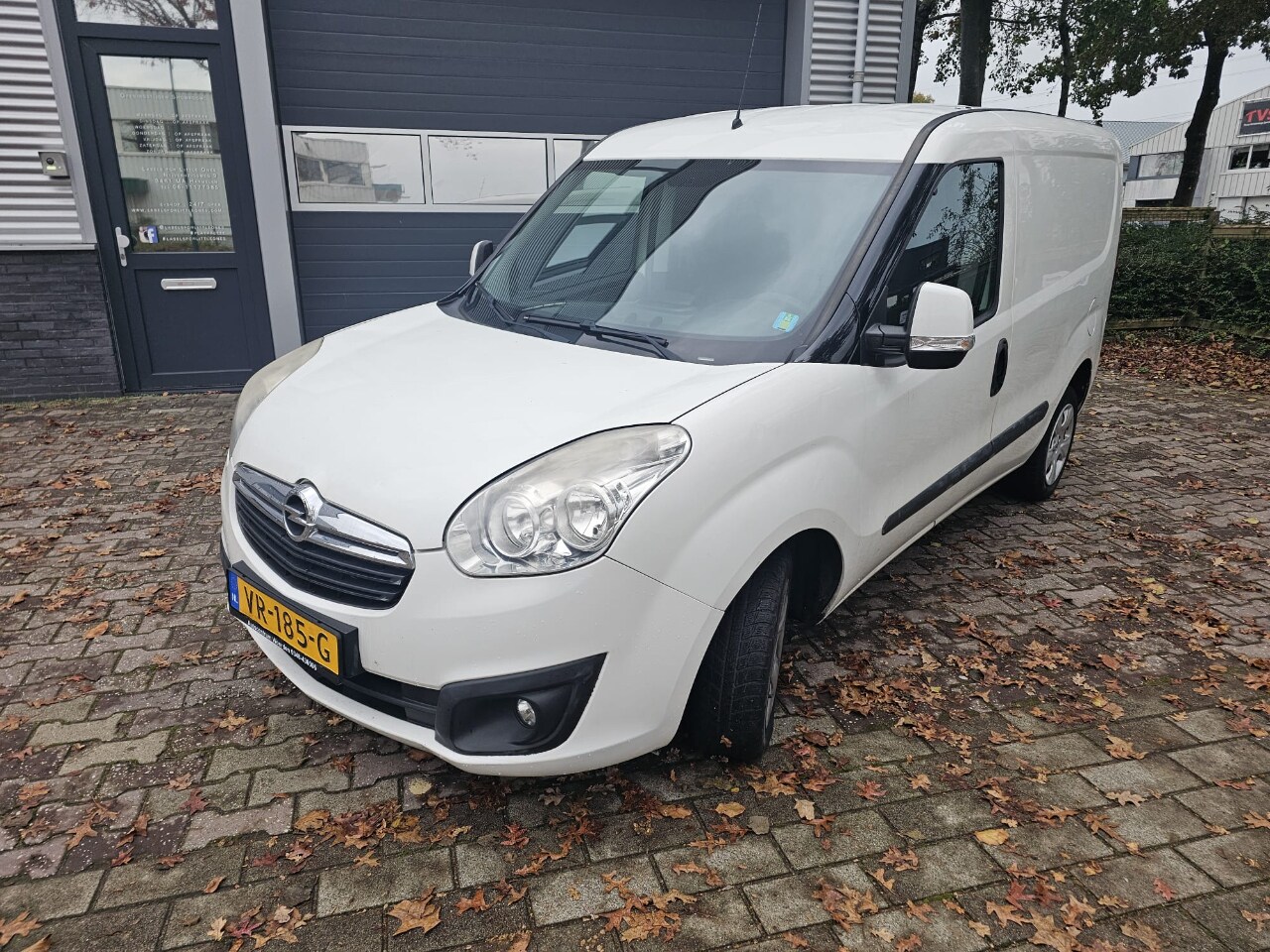 Opel Combo - 1.3 CDTi L1H1 ecoFLEX Sport 1.3 CDTI L1H1 ECOFLEX SPORT - AutoWereld.nl