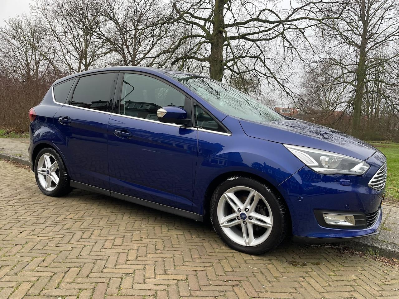 Ford C-Max - 1.0 Titanium EcoBoost - AutoWereld.nl