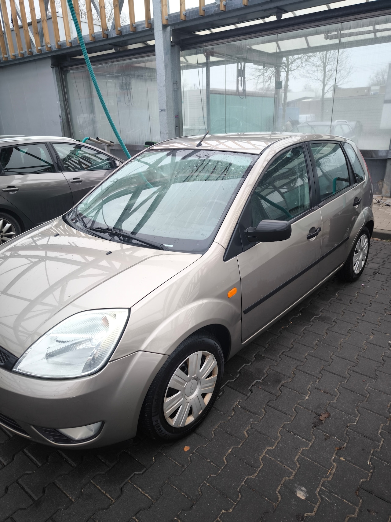 Ford Fiesta - 1.4-16V Trend - AutoWereld.nl