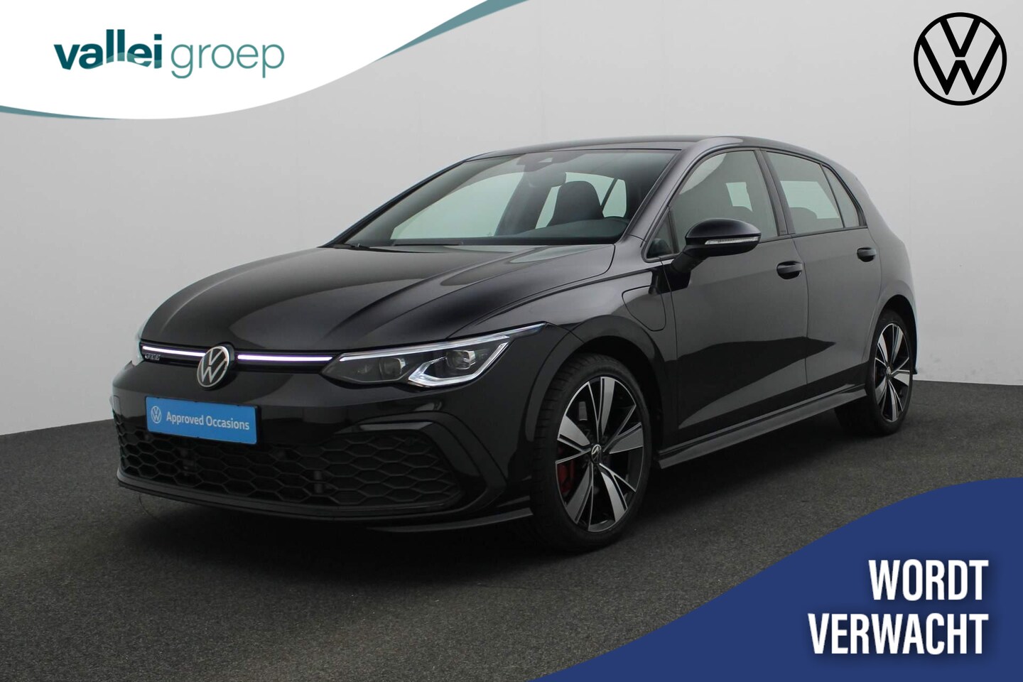 Volkswagen Golf - 1.4 eHybrid 245PK DSG GTE | IQ Light | Stuur-/stoelverwarming | Navi | Parkeersensoren voo - AutoWereld.nl