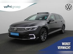 Volkswagen Passat Variant - 1.4 TSI 218PK DSG PHEV GTE Business | Pano | Trekhaak | IQ Light | Leder/alcantara | Navi