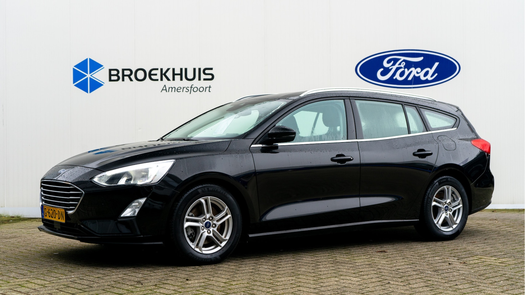 Ford Focus Wagon - 1.0 EcoBoost 125pk Titanium Business | Winterpack | Cruise Controle | Lichtmetalen velgen - AutoWereld.nl