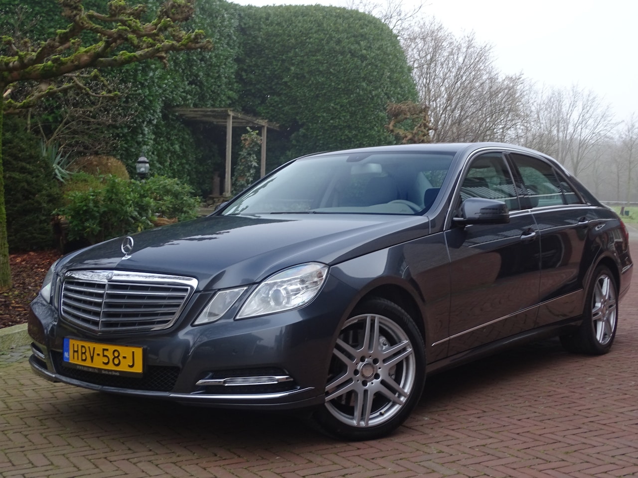 Mercedes-Benz E-klasse - 500 Prestige 5.5 V8 Yongtimer 2de eig. - AutoWereld.nl