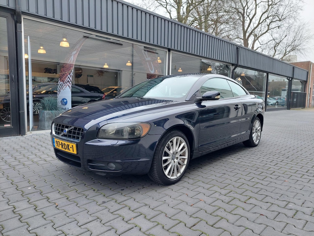 Volvo C70 Convertible - 2.4 Summum Automaat Leer Xenon Navi Clima Cruise Regensor Stoelverwarming High performance - AutoWereld.nl