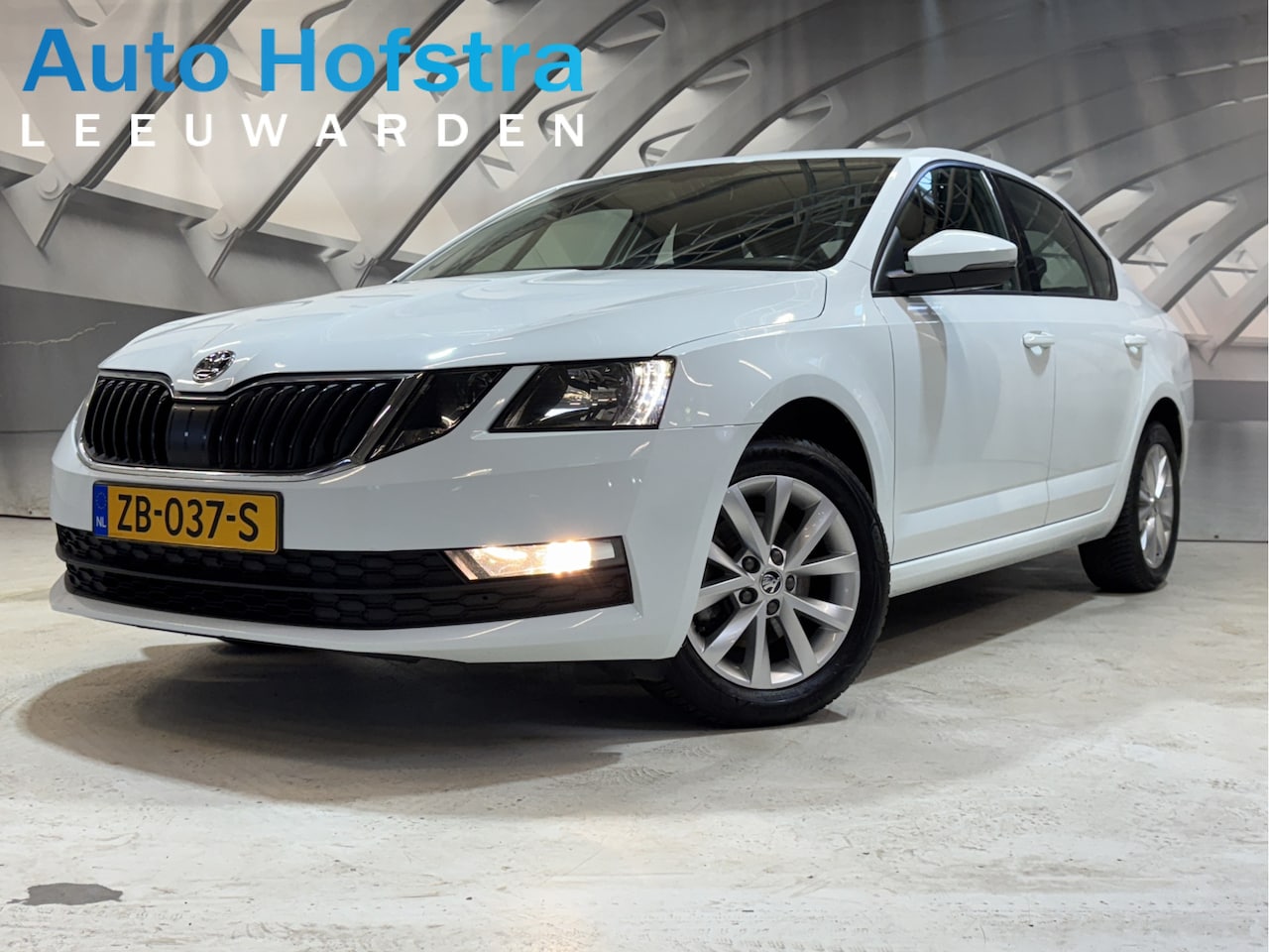 Skoda Octavia - 1.0 TSI Greentech Ambition Business LED NAVI CLIMA PDC LMV 1STE-EIGEN. - AutoWereld.nl