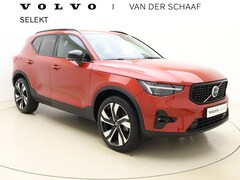 Volvo XC40 - B4 211PK Ultimate Dark / Standkachel / Panorama dak / 20 inch / 360 CAMERA / H&K / Lederen