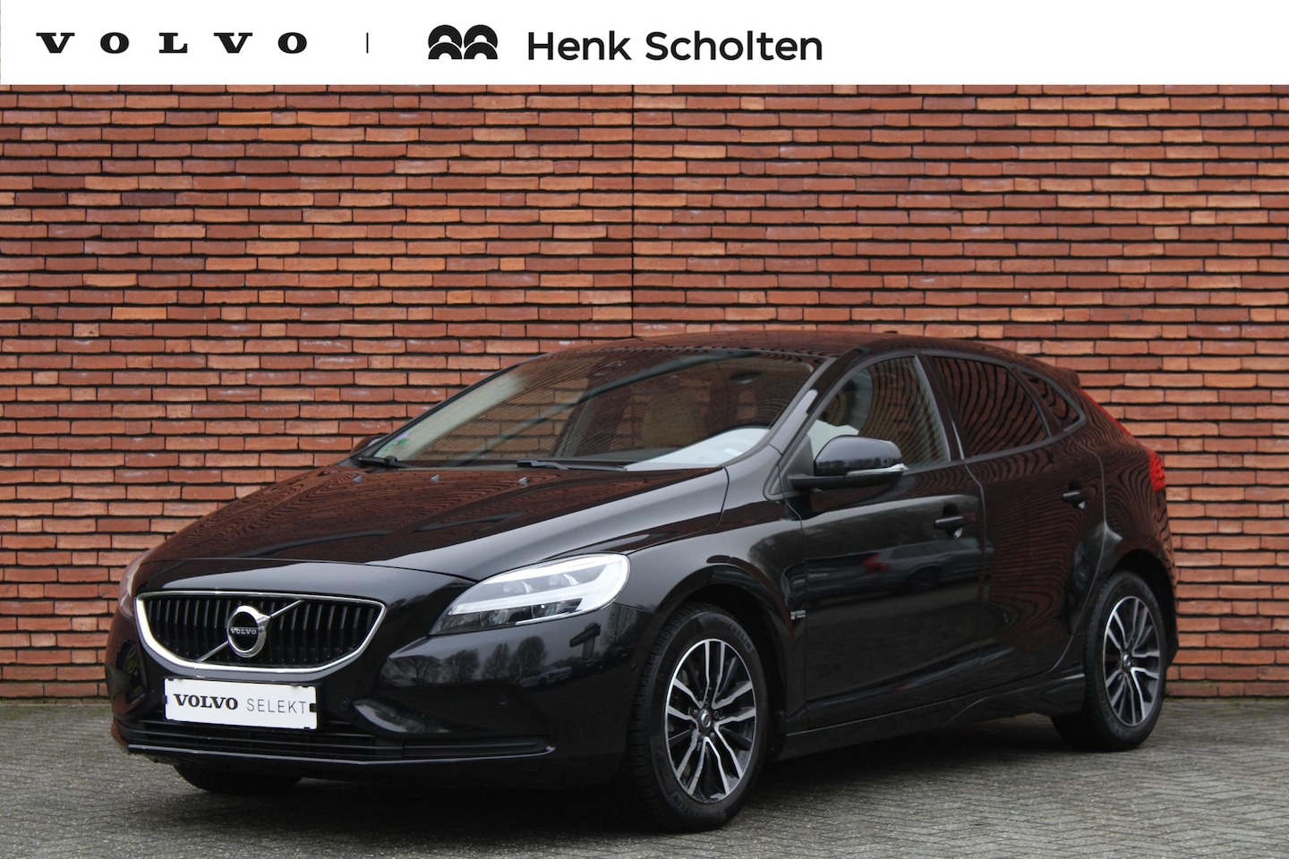 Volvo V40 - T3 AUT6 153PK Edition+ | High Performance Audio | Panorama Dak | Verwarmbare Voorstoelen | - AutoWereld.nl