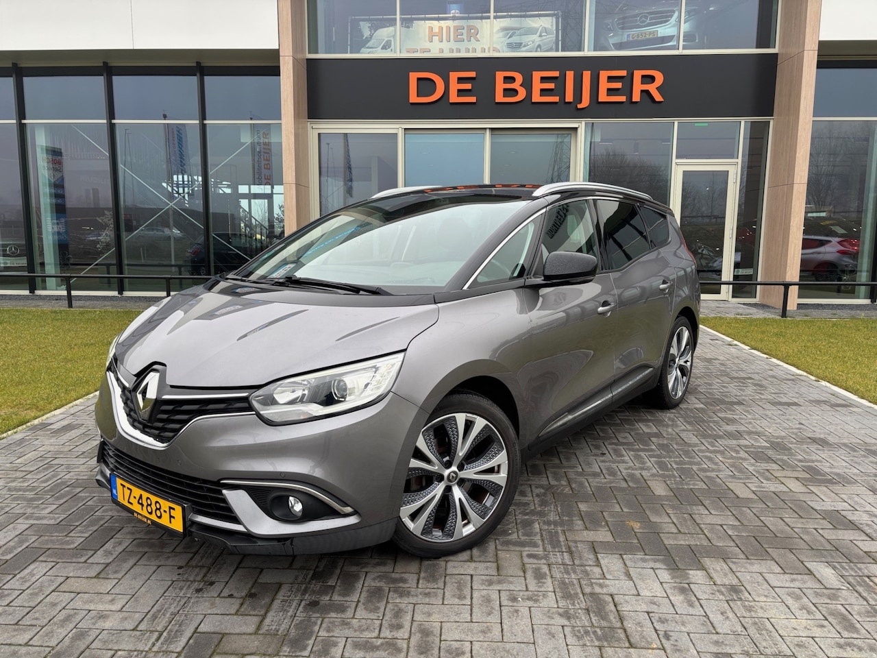 Renault Grand Scénic - 1.3 TCe Intens 7p. Trekhaak I Navi I Camera - AutoWereld.nl