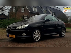 Peugeot 206 CC - 1.6-16V CABRIOLETMET AIRCO, LICHT METALEN VELGEN