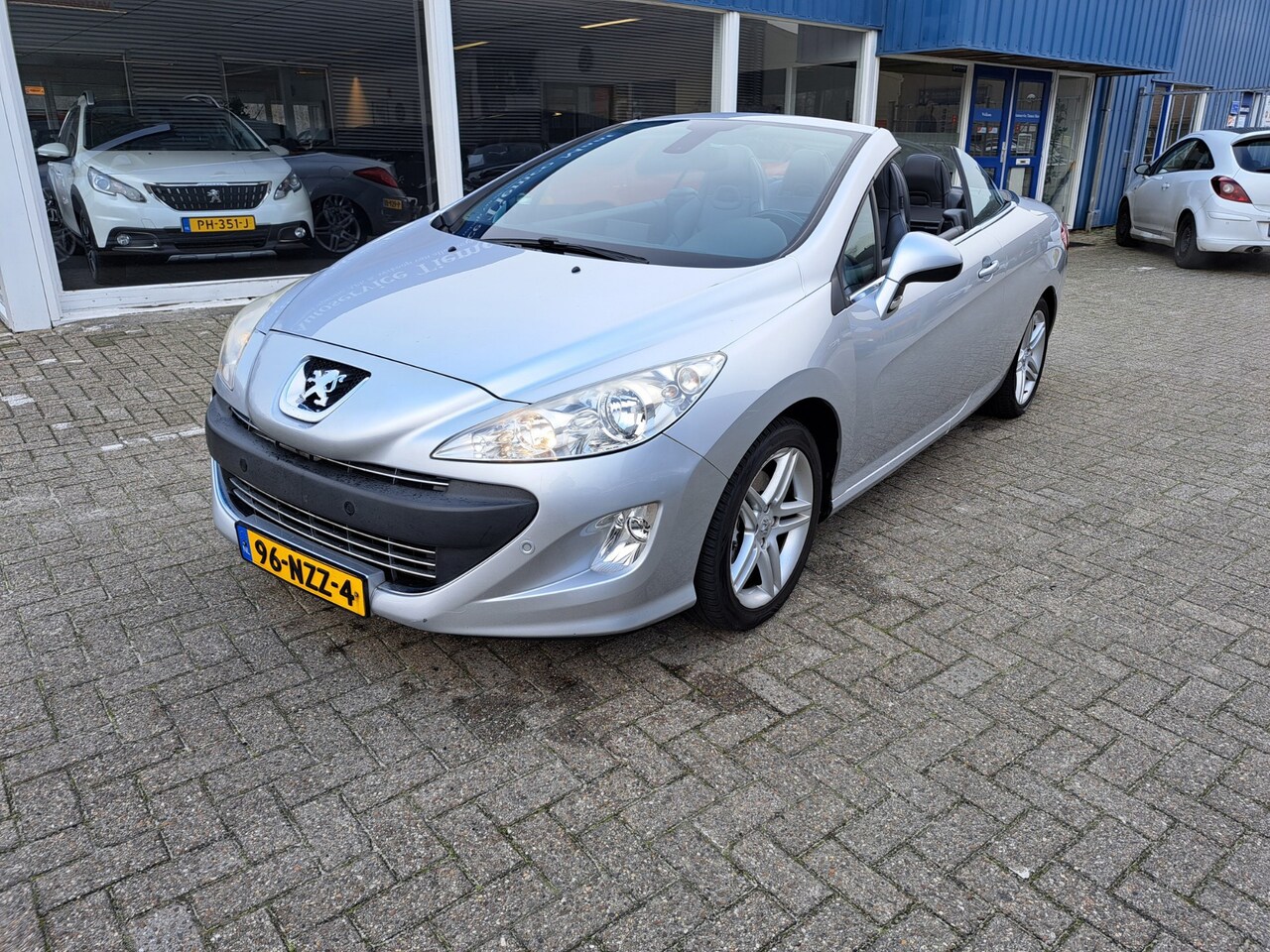 Peugeot 308 CC - 1.6 THP Premiere 1.6 THP Premiere - AutoWereld.nl