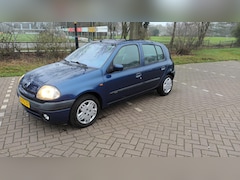 Renault Clio - 1.6 RN Automaat / Airco / apk 01-2026