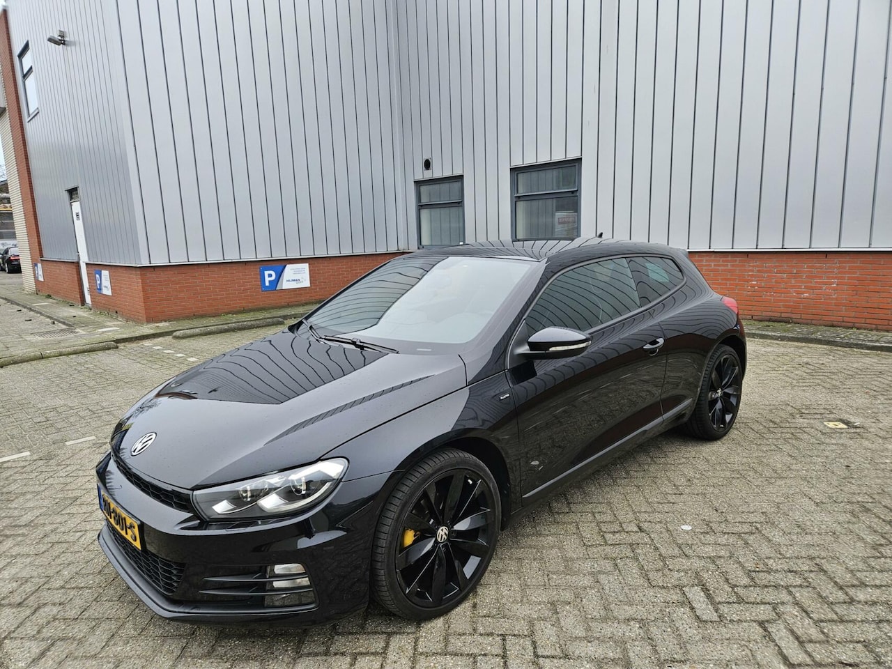 Volkswagen Scirocco - 2.0 TDI Aut/Kantldak/Xenon - AutoWereld.nl