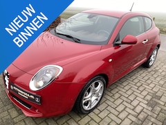 Alfa Romeo MiTo - 1.4 T Distinctive Automaat Uniek Met nog maar 37.855 KM