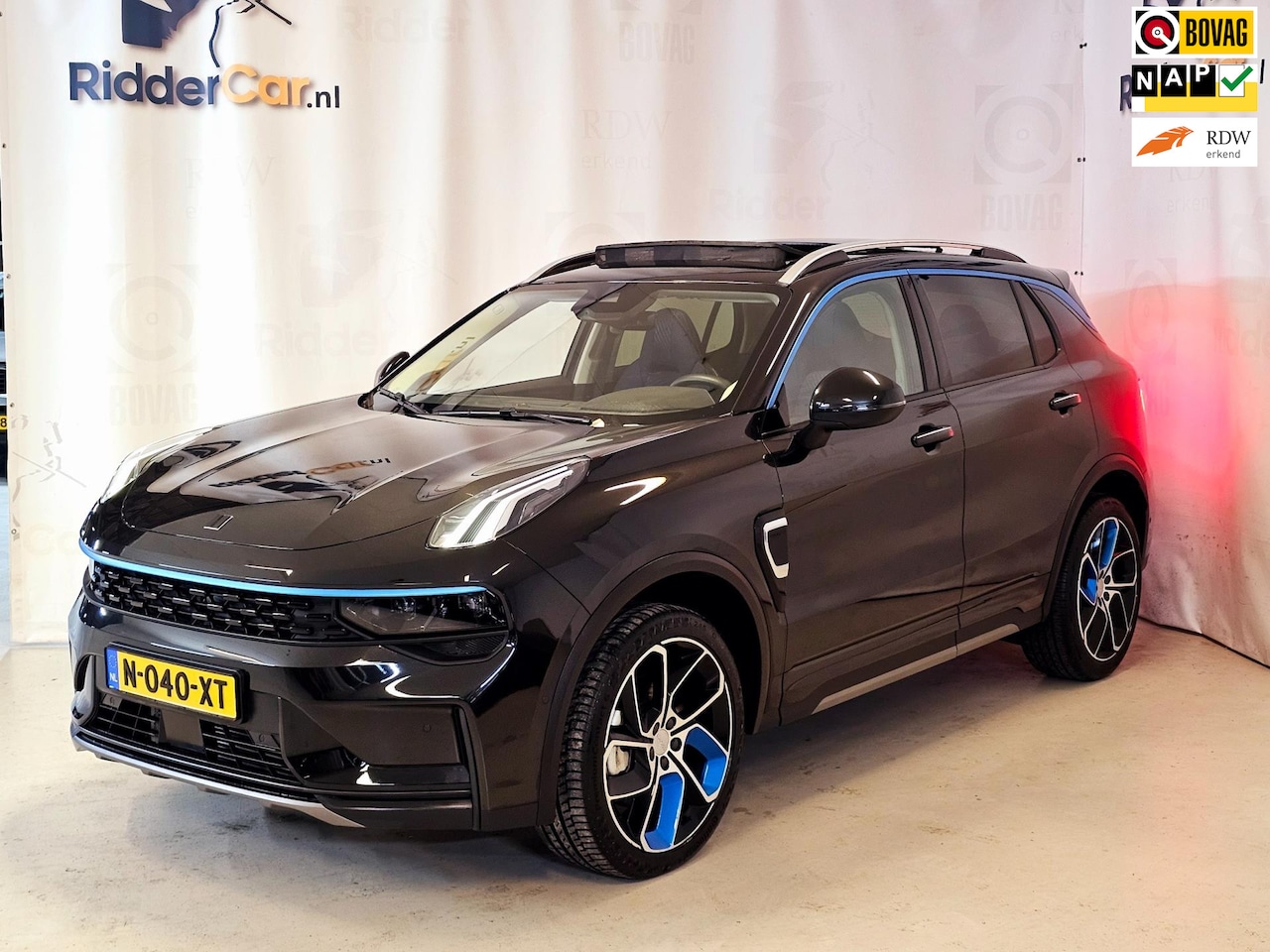 Lynk & Co 01 - 1.5|GARANTIE|NAP|1E EIG|PANO|ADAP CRUISE|CARPLAY|ELEK STOELEN - AutoWereld.nl